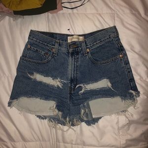 Vintage Levi’s shorts